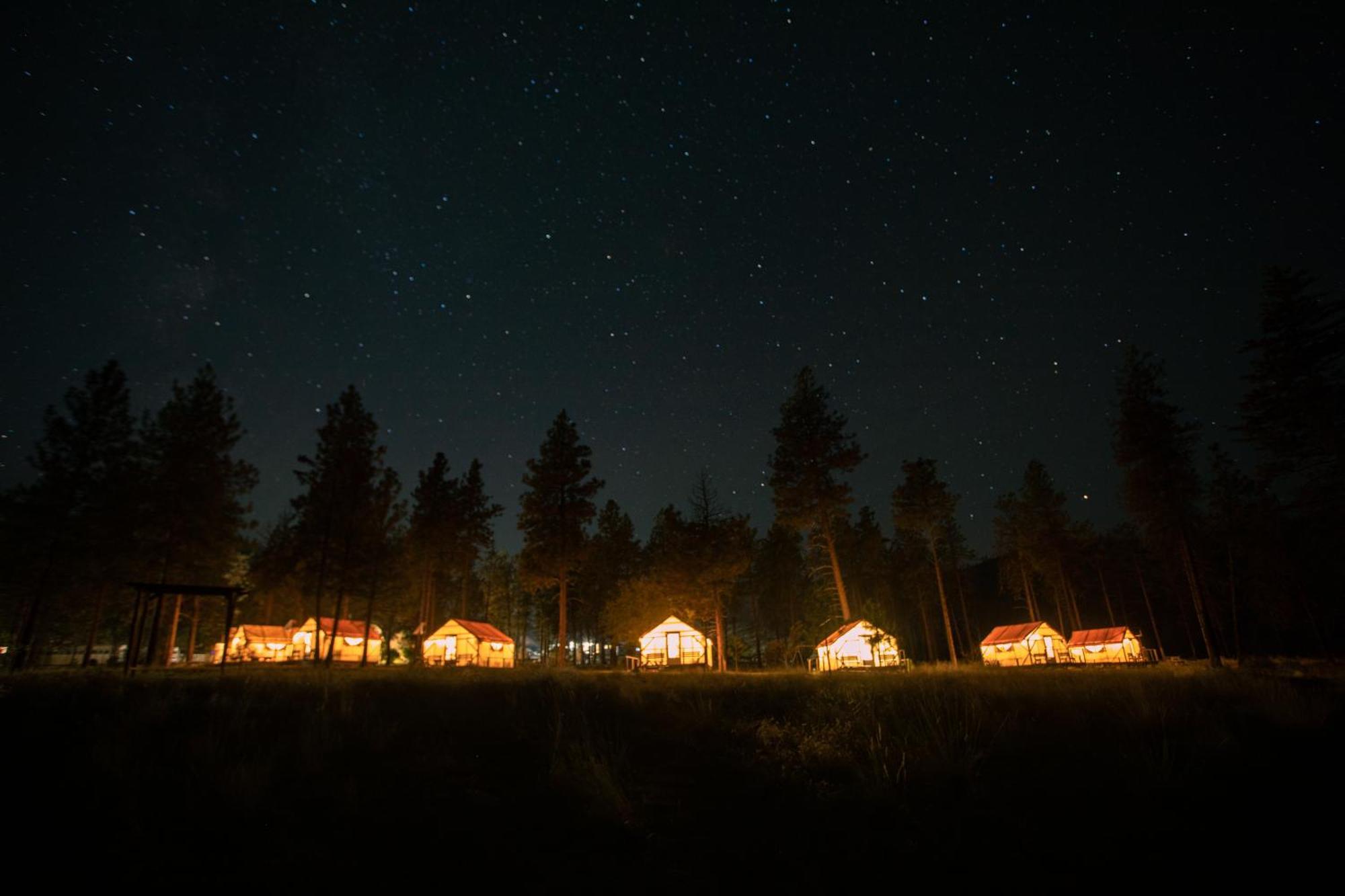 Kumsheen Rafting Resort Lytton Екстериор снимка