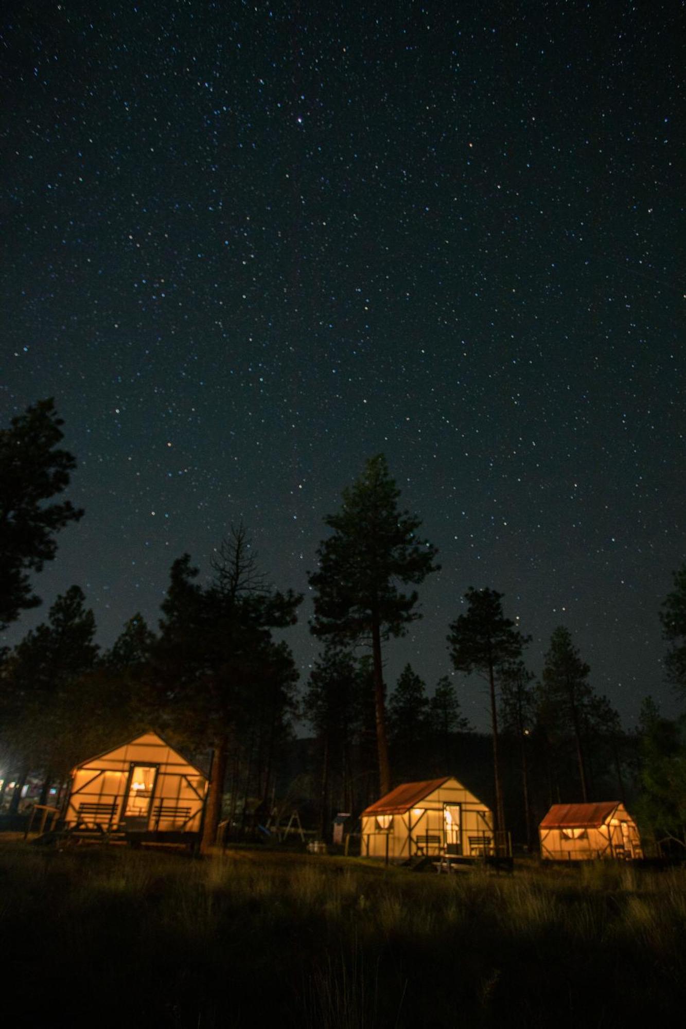 Kumsheen Rafting Resort Lytton Екстериор снимка