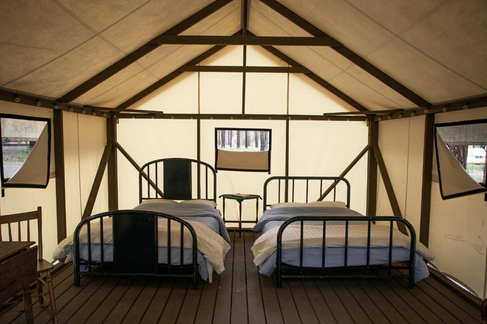 Kumsheen Rafting Resort Lytton Екстериор снимка
